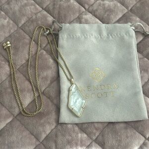 Kendra Scott Lilith Necklace